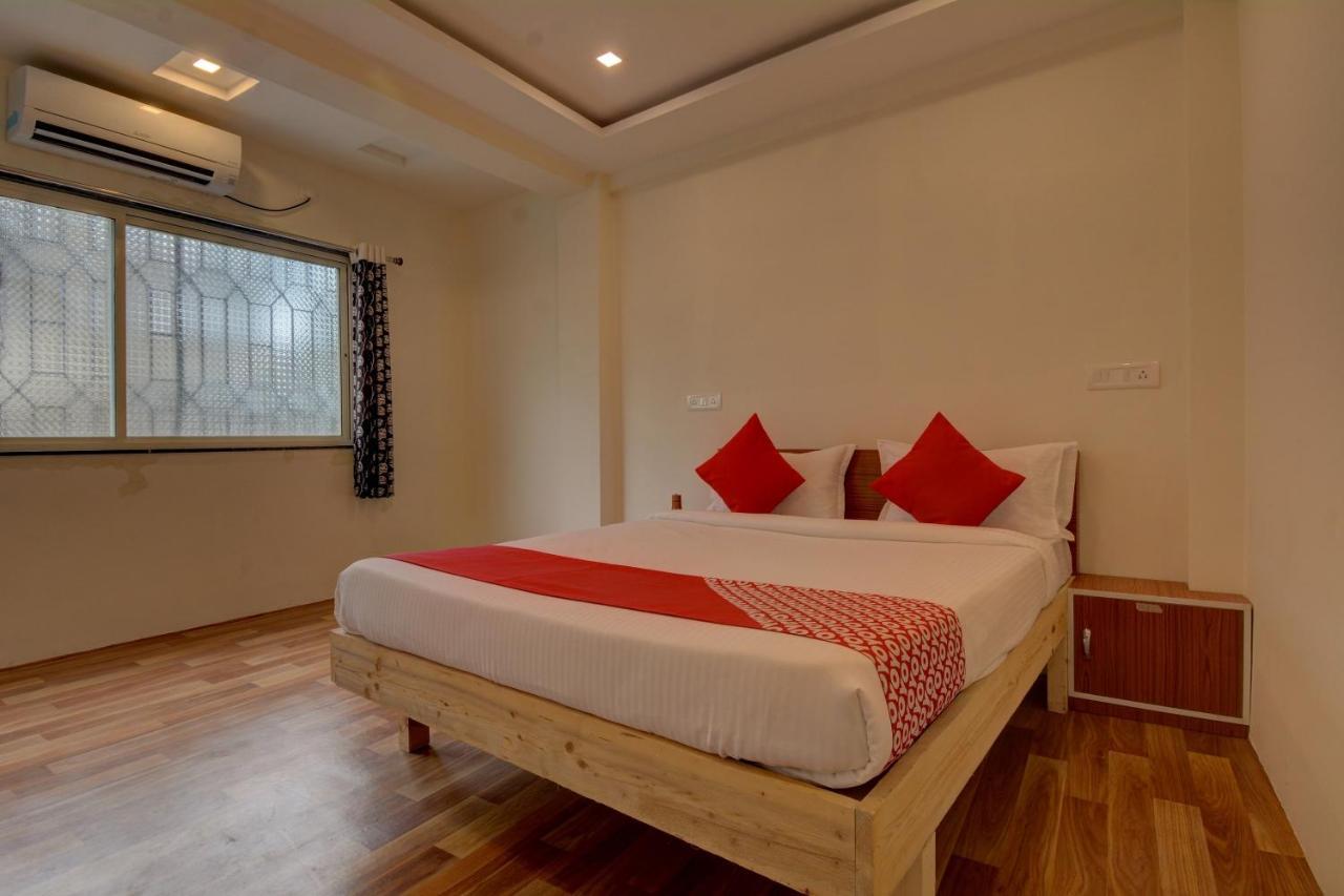 Oyo Flagship 47178 Pakko Inn Pune Exterior foto